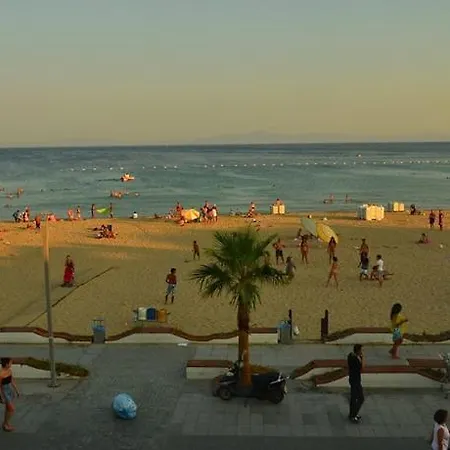 Altunakar 1 מלון דידים