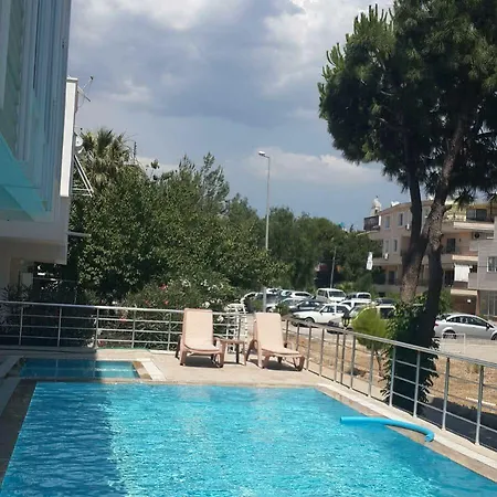 Altunakar 1 מלון 4*