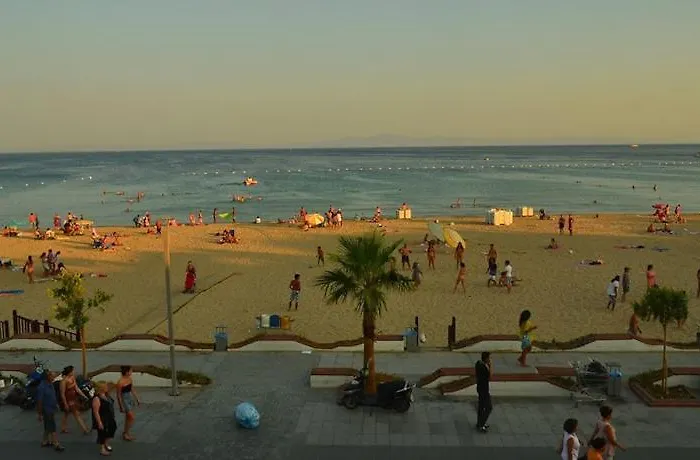 Altunakar 1 فندق ديديم